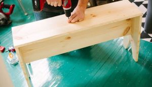 Cum se face o banca din lemn