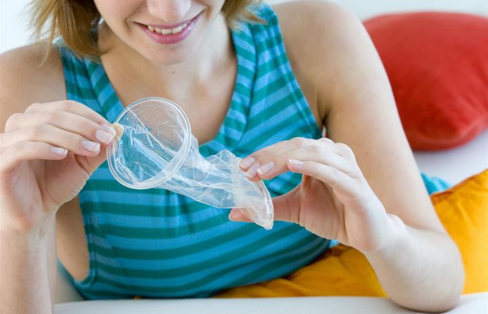 Cum sa folosesti prezervativul pentru femei