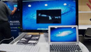 Cum sa conectezi un Macbook Air la un monitor 