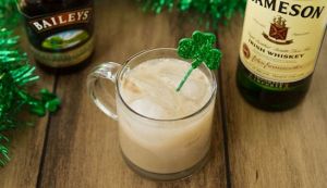 Crema de whisky irlandez Baileys. Cum se prepara acasa?