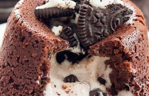 Cum se face prajitura Oreo Lava Cake