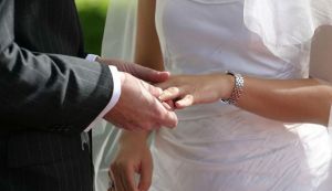 Cinci motive intemeiate de a va casatori de timpuriu